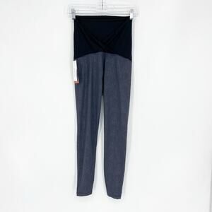 Ingrid + Isabel Maternity Skinny Pants Size XS